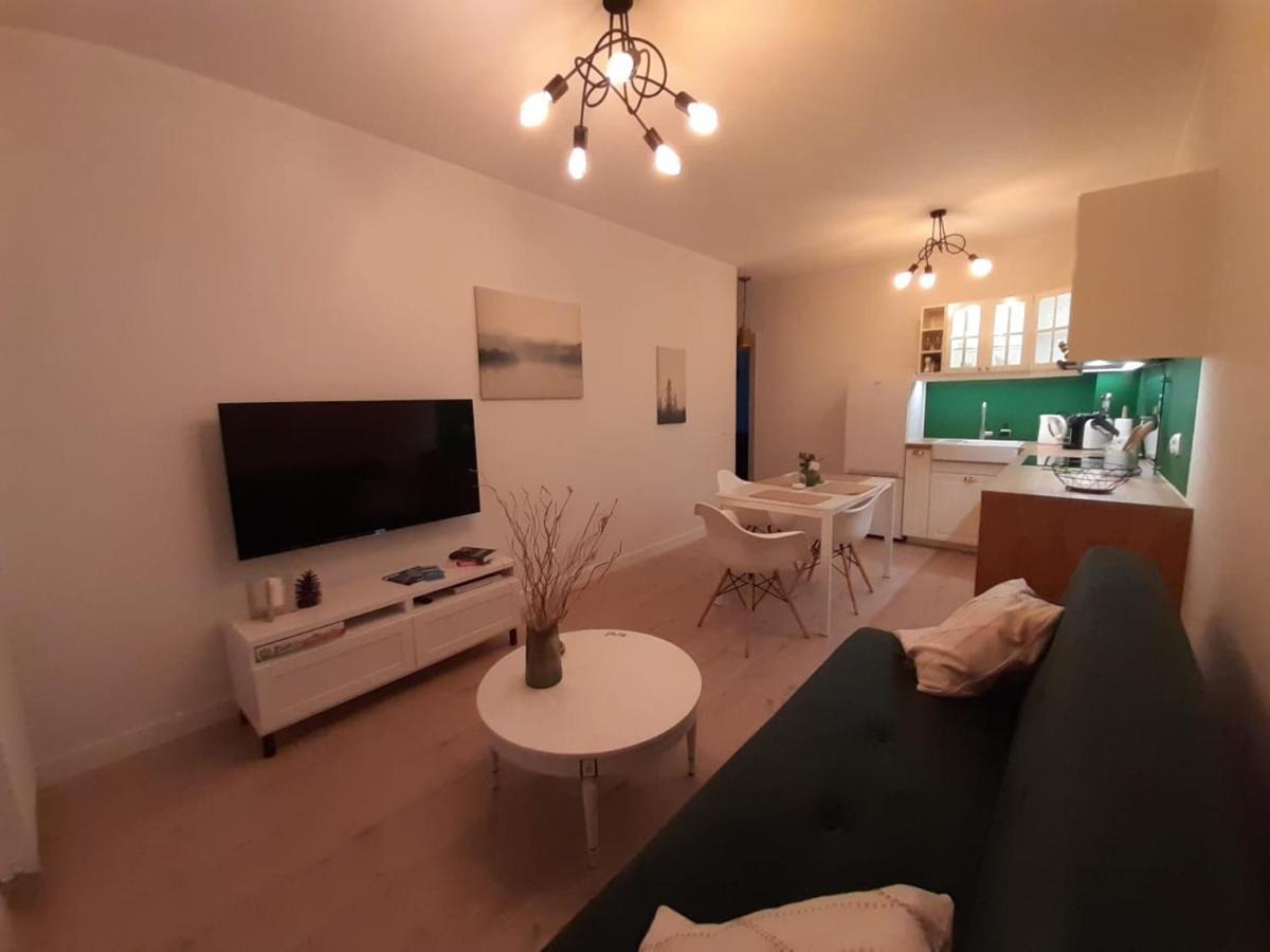 Komfortowy Apartament Przy Lesie Вейхерово Экстерьер фото